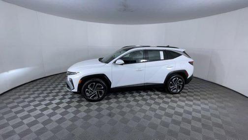 Serenity White Pearl 2025 Hyundai TUCSON Limited