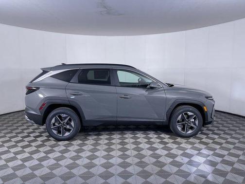 Hampton Gray 2026 Hyundai TUCSON SEL Premium