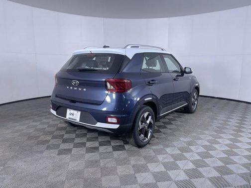 2025 Hyundai VENUE Limited