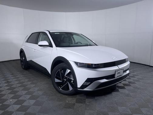 Atlas White 2026 Hyundai IONIQ 5 SEL