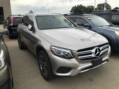 2019 Mercedes-Benz GLC 300 4MATIC