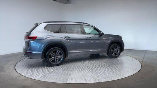 2021 Volkswagen Atlas 3.6L SE w/Technology