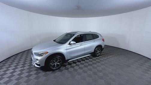 Glacier Silver Metallic 2018 BMW X1 xDrive28i