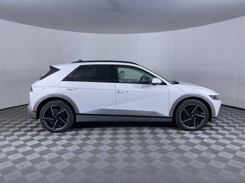 2025 Hyundai IONIQ 5 Limited
