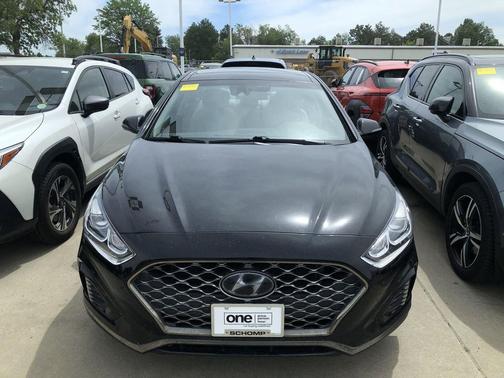 Phantom Black 2019 Hyundai SONATA Limited