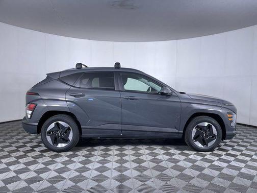 2025 Hyundai KONA EV SEL
