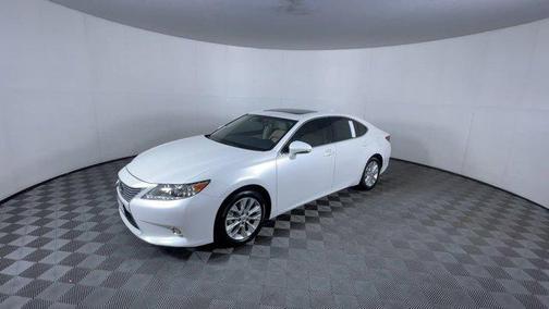 2015 Lexus ES 300h Base