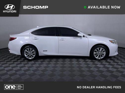 2015 Lexus ES 300h Base