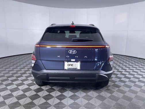 2025 Hyundai KONA SEL Convenience