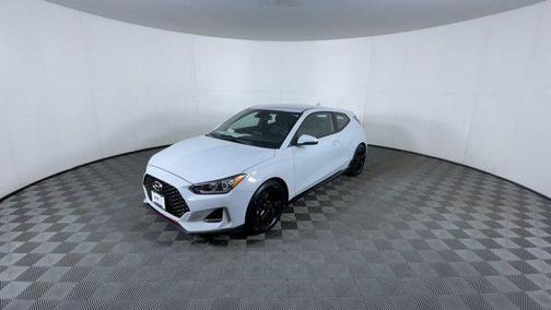 2020 Hyundai Veloster Base