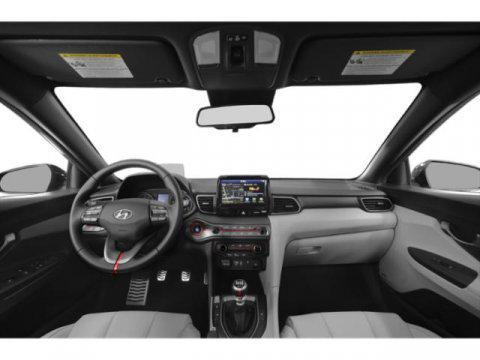 2020 Hyundai Veloster Base