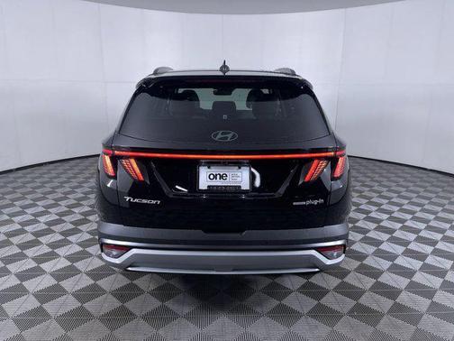2025 Hyundai TUCSON Plug-In Hybrid Limited