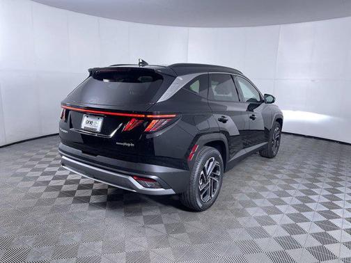 2025 Hyundai TUCSON Plug-In Hybrid Limited
