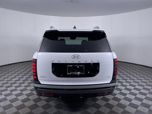 Creamy White Pearl 2026 Hyundai Palisade Hybrid Limited