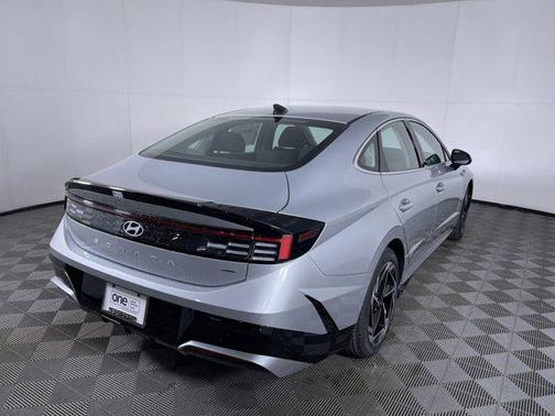 2026 Hyundai SONATA SEL