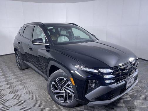 Ash Black 2026 Hyundai TUCSON Hybrid Limited