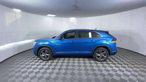 Kingfisher Blue Metallic 2024 Volkswagen Atlas Cross Sport 2.0T SEL