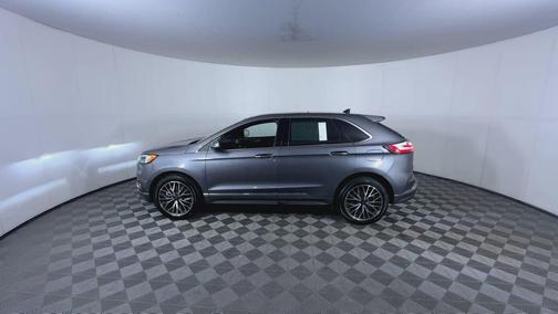 Carbonized Gray Metallic 2022 Ford Edge Titanium