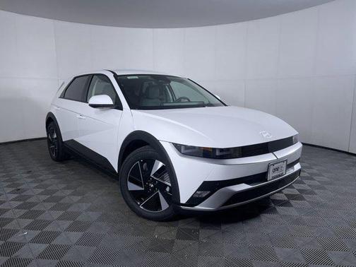 Atlas White Matte 2026 Hyundai IONIQ 5 SEL
