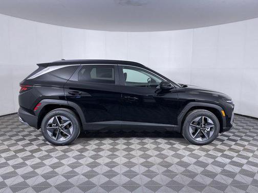 Ash Black 2026 Hyundai TUCSON Hybrid SEL