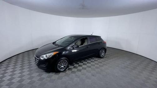 Black Noir Pearl 2016 Hyundai Elantra GT Base