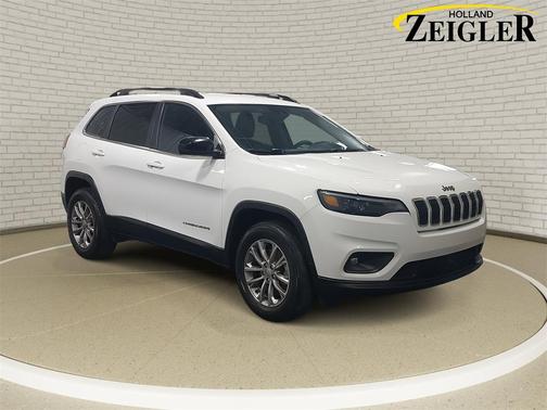 2022 Jeep Cherokee Latitude Lux