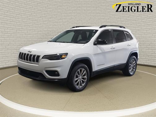 2022 Jeep Cherokee Latitude Lux