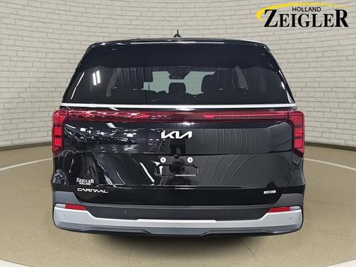 2025 Kia Carnival Hybrid LXS