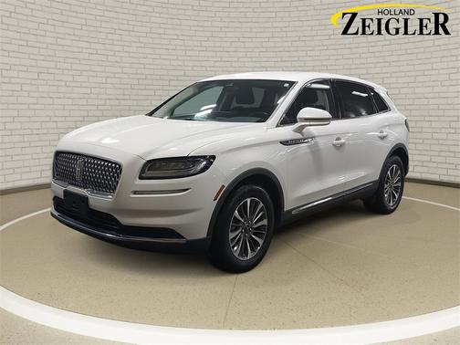 2023 Lincoln Nautilus Standard