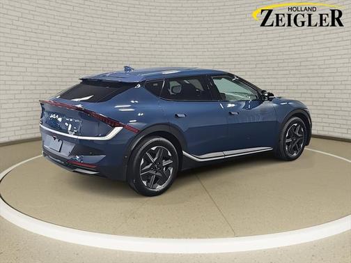 2025 Kia EV6 Light Long Range