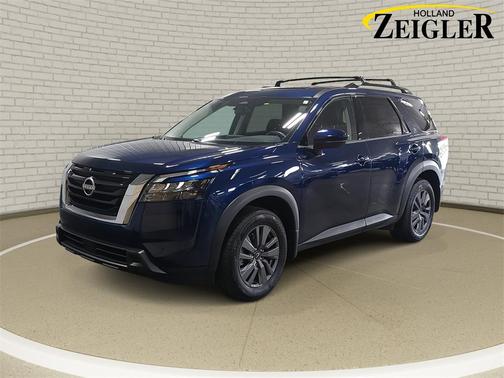 2024 Nissan Pathfinder SV 4WD