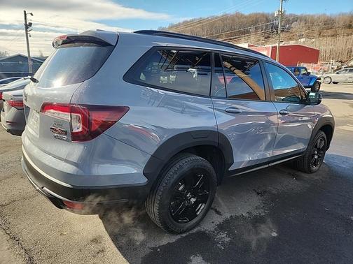 2022 Honda Pilot AWD TrailSport