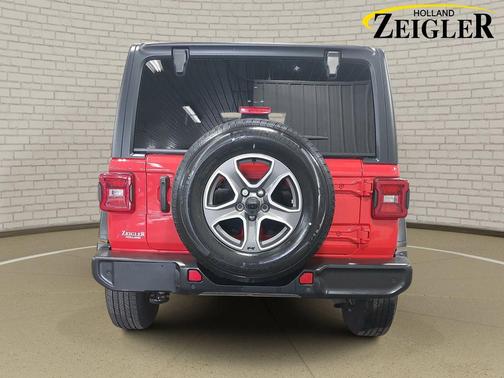 Firecracker Red Clearcoat 2022 Jeep Wrangler Unlimited Sport
