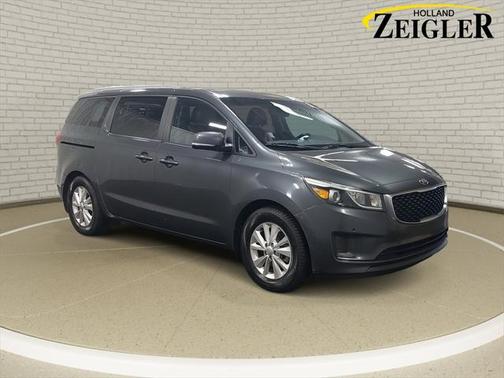 2016 Kia Sedona LX