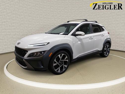 Lunar White 2022 Hyundai KONA Limited