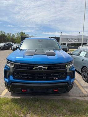 Glacier Blue Metallic 2024 Chevrolet Silverado 1500 LT Trail Boss