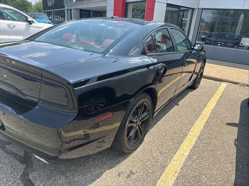 2014 Dodge Charger SXT
