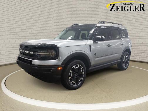 Silver Metallic 2023 Ford Bronco Sport Outer Banks