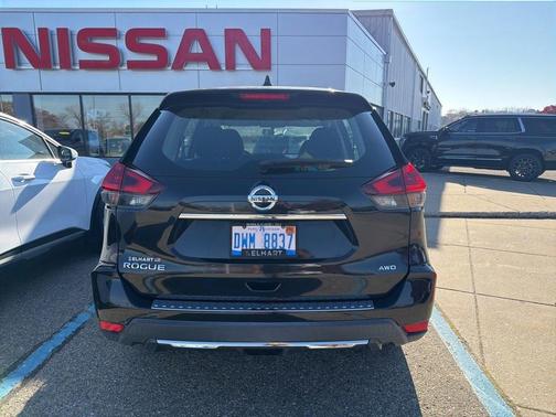 2018 Nissan Rogue S