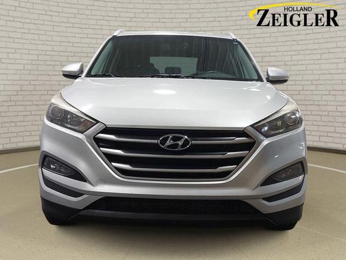 Molten Silver 2018 Hyundai TUCSON SEL Plus
