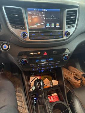 2018 Hyundai TUCSON SEL Plus