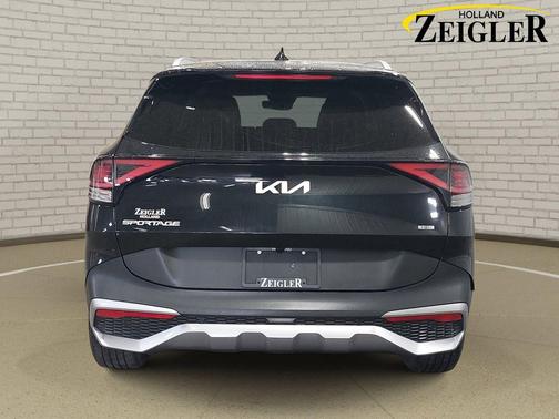 Fusion Black 2023 Kia Sportage Hybrid EX