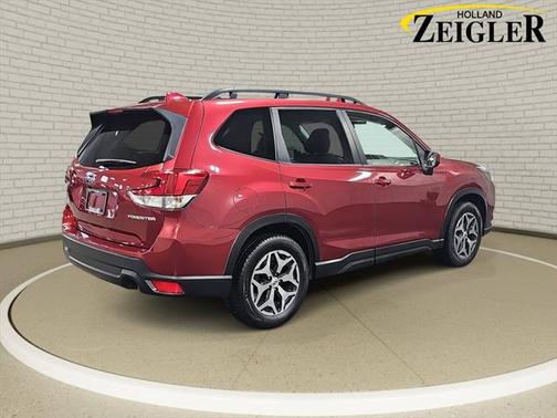 2022 Subaru Forester Premium