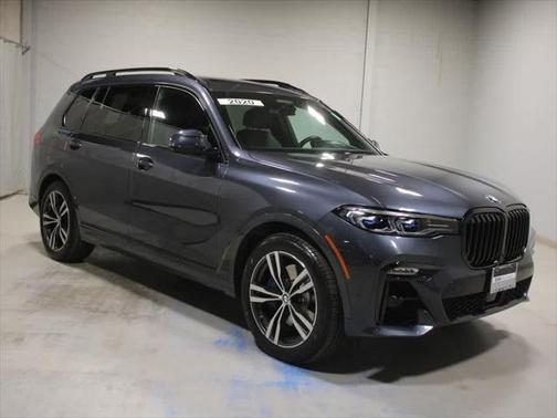 2020 BMW X7 M50i
