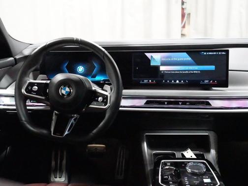 2023 BMW 760 i xDrive