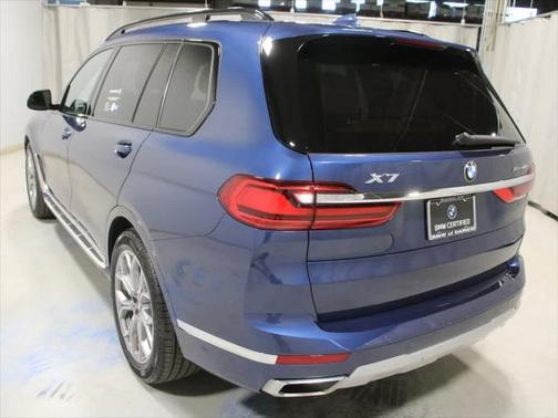 2022 BMW X7
