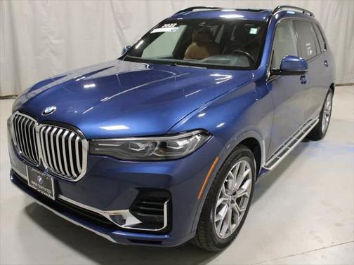 2022 BMW X7