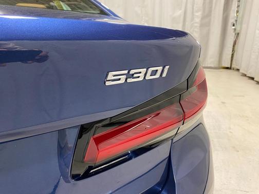 2023 BMW 530 i xDrive