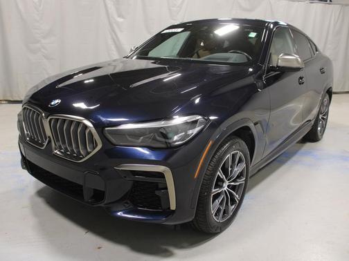 2023 BMW X6 M50i