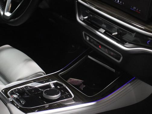 Alpine White 2024 BMW X5 xDrive40i